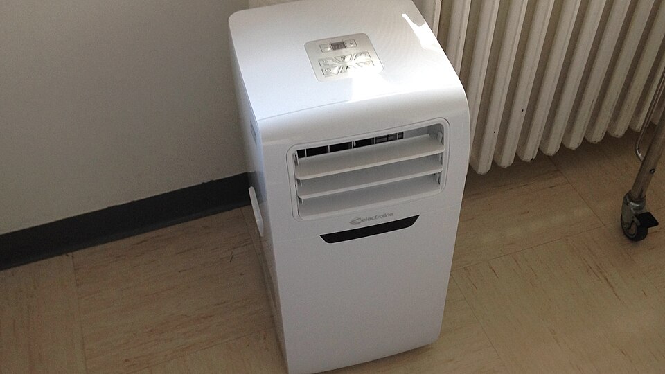 Costway 7000 BTU 4-in-1 Portable Air Conditioner, Black